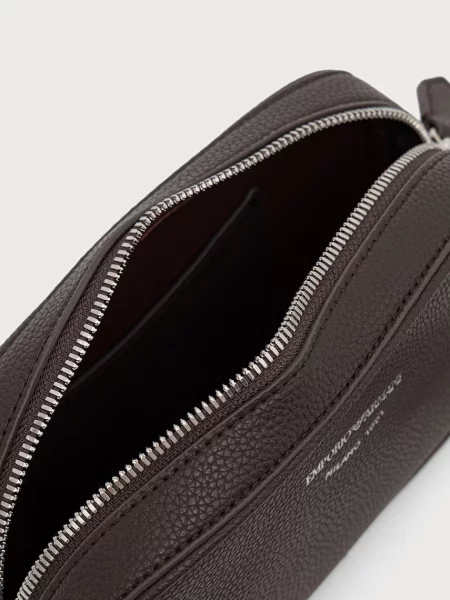 Кожаная сумка через плечо Emporio Armani