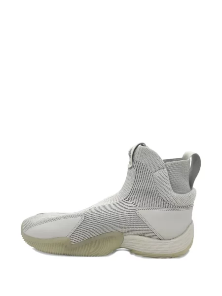 Top Adidas alergare cu decolteu în V alb