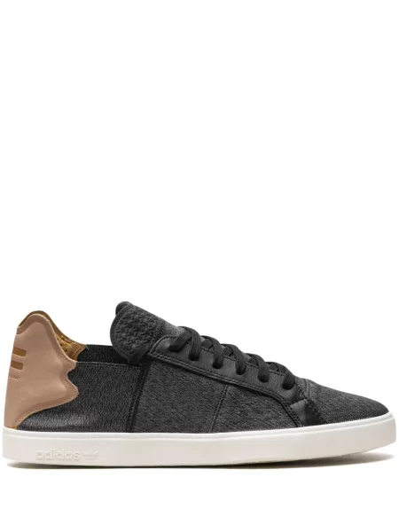 Sneakerși Adidas Pharrell Williams cu șireturi din dantelă alb