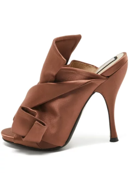 Sandale N°21 din satin maro