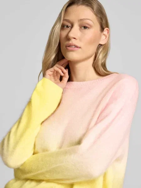 Sweter w kroju regular fit z mieszanki kaszmiru w imitacji dzianiny Herzen's żółty