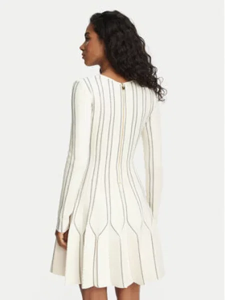 Elisabetta Franchi Kötött ruha Krém Fitted Fit