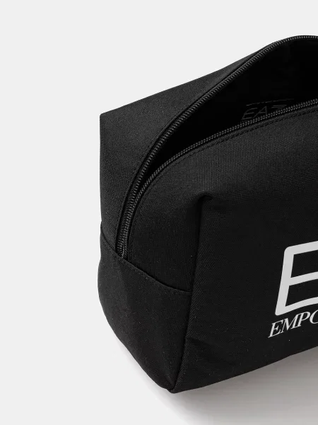 Kosmetyczka Emporio Armani Train Core Beauty 4 l black beauty czarna