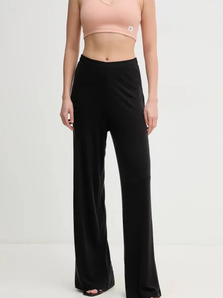 Hlače Calvin Klein Jeans črna