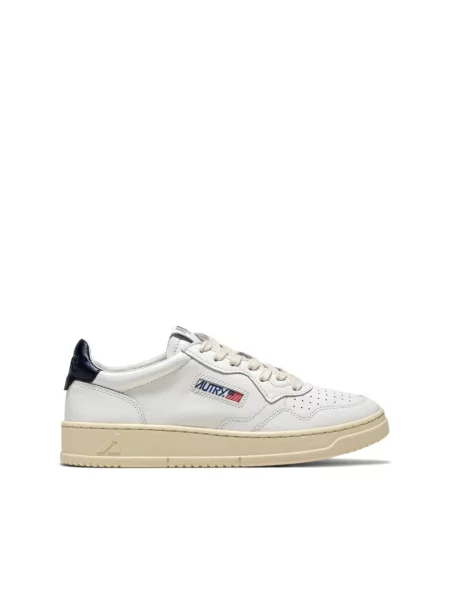 Sneakersy Autry skórzane białe