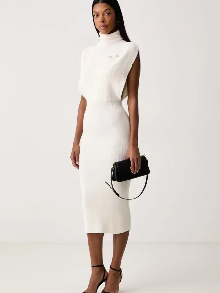 Twinset rochie tricotată cu lână bej