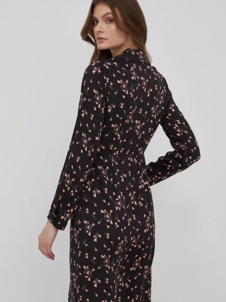 Платье Sisley mini расклешённая чёрный