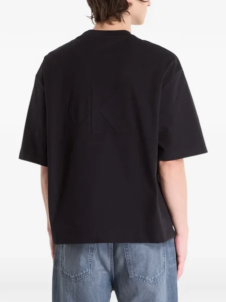 Тениска Calvin Klein с автограф черно