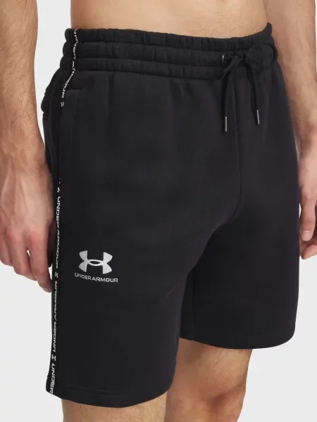 Флисовые короткие спортивные шорты Under Armour черные