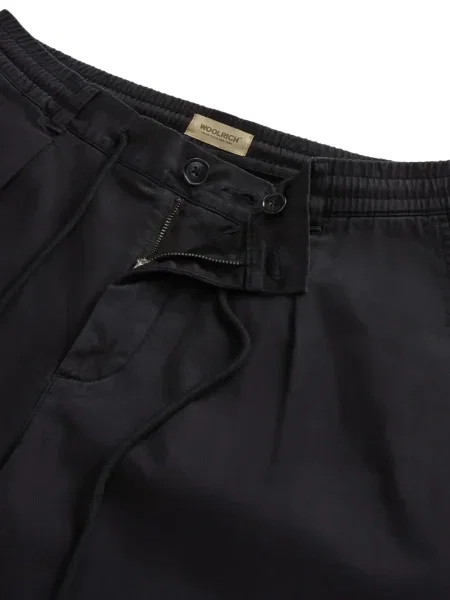 Pantaloni Woolrich negru