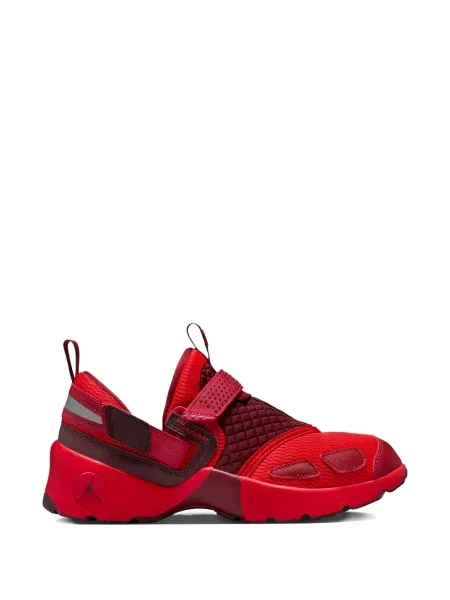 Sneakerși Jordan roșu