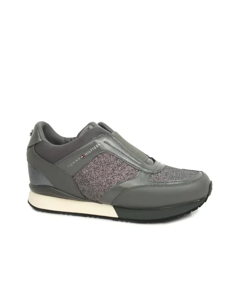 Sneakersy Tommy Hilfiger skórzane