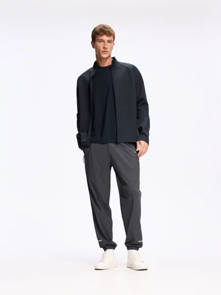 Reserved Гладка футболка regular fit чорний