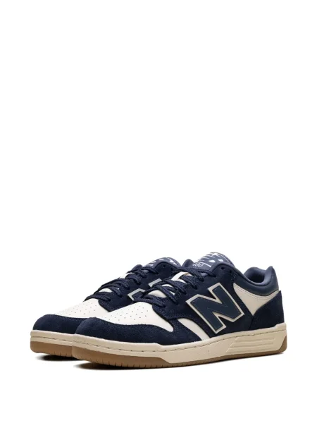 Sneakerși New Balance din piele de căprioară alb