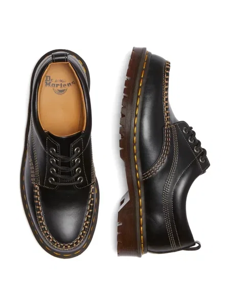 Шкіряні туфлі Dr. Martens