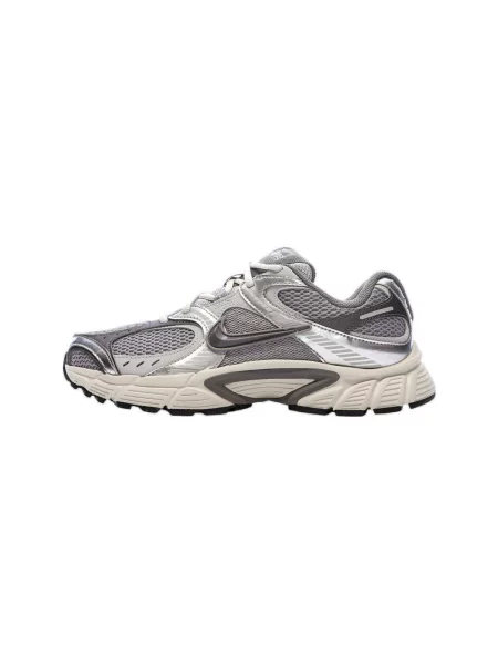 Pantofi Nike gri
