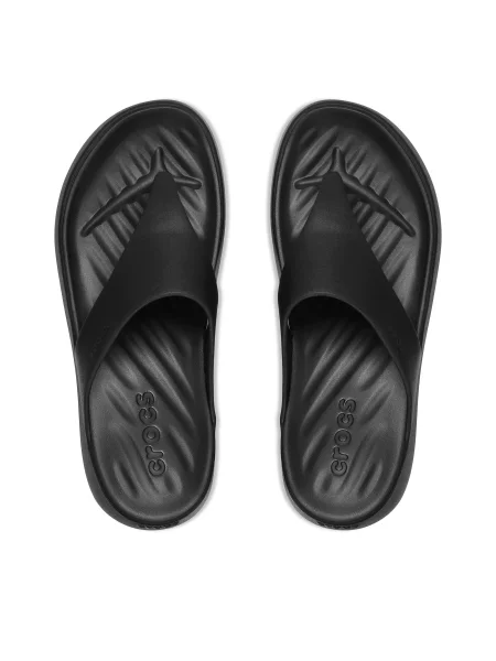 Japonke Crocs Getaway Triangle Flip črna