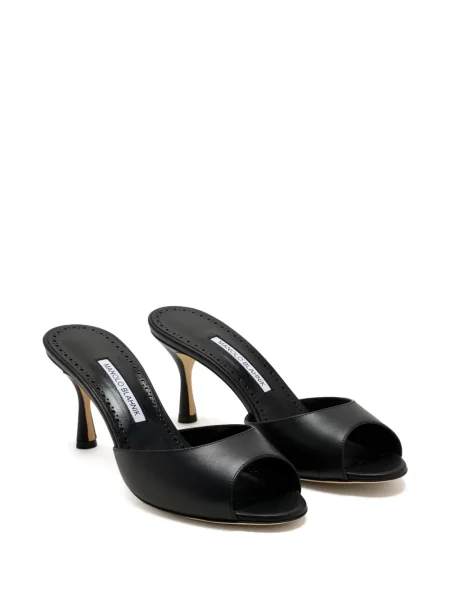 Papuci tip mules Manolo Blahnik negru