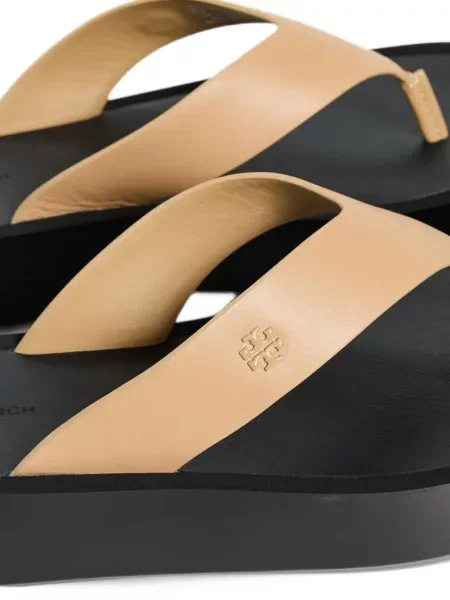 Șlapi Tory Burch din piele cu platformă maro