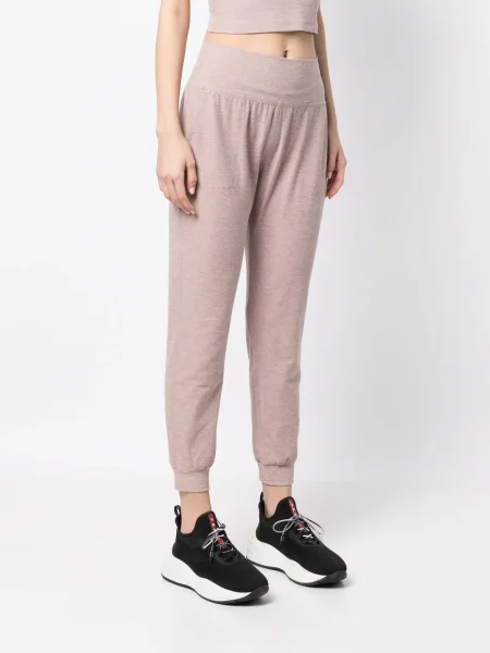 Παντελόνι Beyond Yoga μωβ