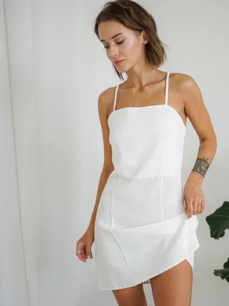 Платье мини Lilove белое