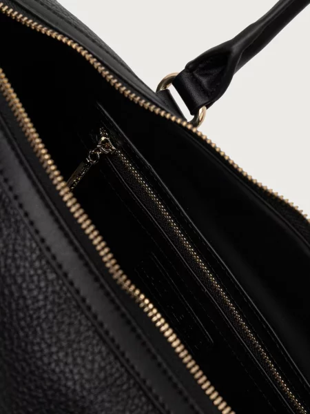 Кожаная сумка Valentino Bags