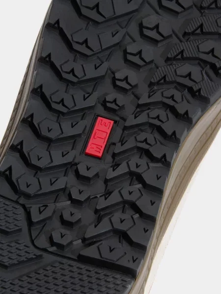 Замшевые утепленные кеды Vans