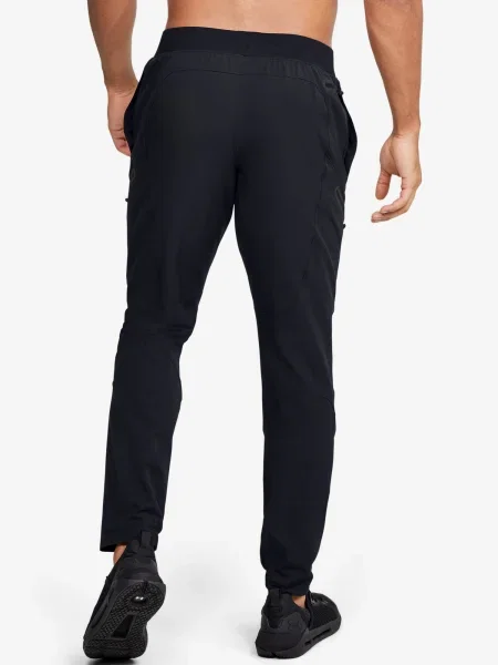 Pantaloni Under Armour negru
