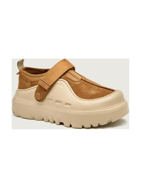 UGG Sneakers tornacipő M PEAKMOD LOWCUT | hasított bőr barna