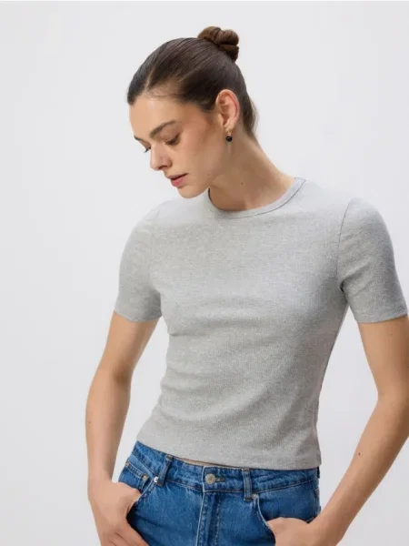 Reserved Tricou din tricot striat deschis gri