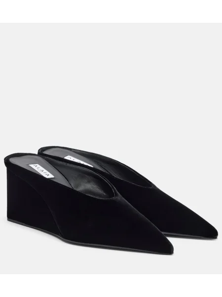 Papuci tip mules Alaïa din piele de căprioară cu pană negru
