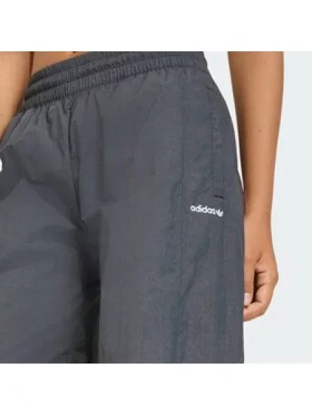 Adidas Spodnji del trenirke Blocked Washed siva