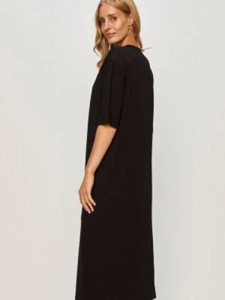 Платье Armani Exchange