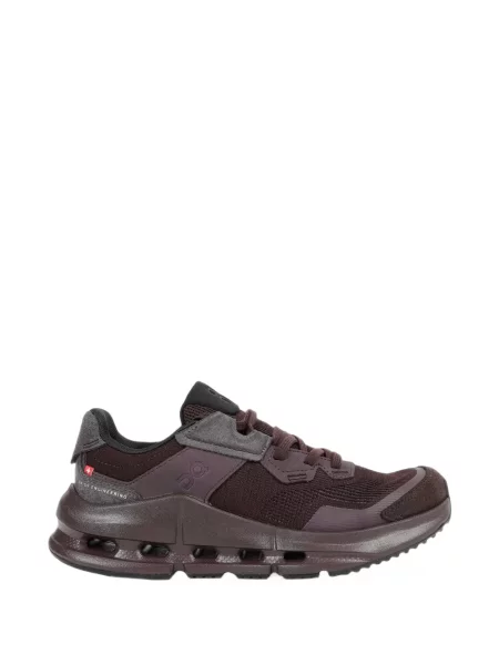 Sneakerși On roșu