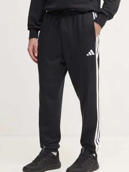 Donji dio trenirke adidas Essentials s aplikacijom crna