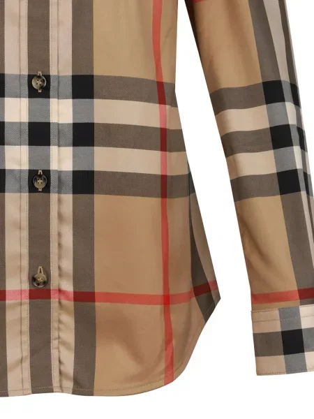 Cămașă Burberry în carouri
