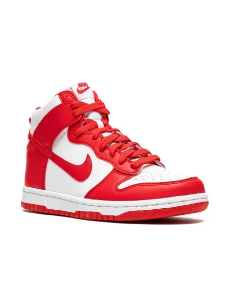 Маратонки Nike Dunk бяло