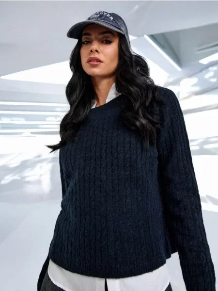 Джемпер з візерунком «косичка» темно-синій синій