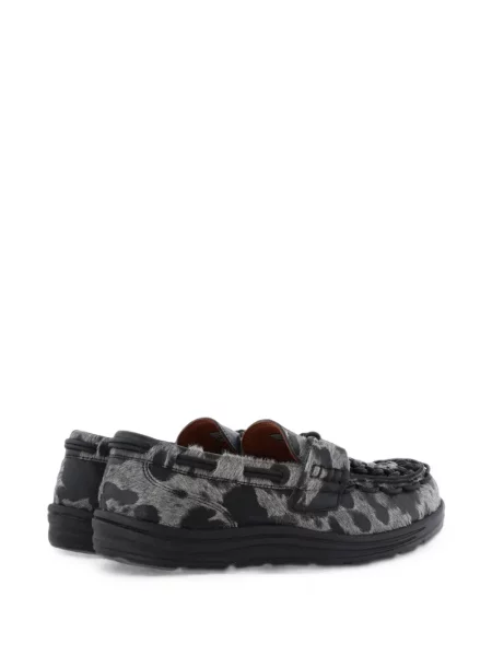 Slip-on лоуфъри Keen Footwear с принт сиво