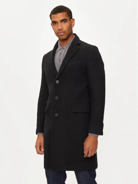 Volneni plašč United Colors Of Benetton črna