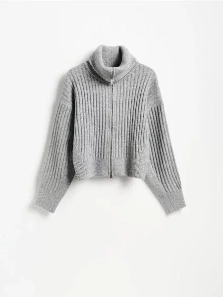 Reserved Pulover din tricot striat cu închidere cu capse gri-neutru gri