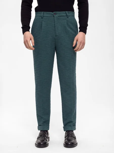 Antioch Pantaloni cutați verde