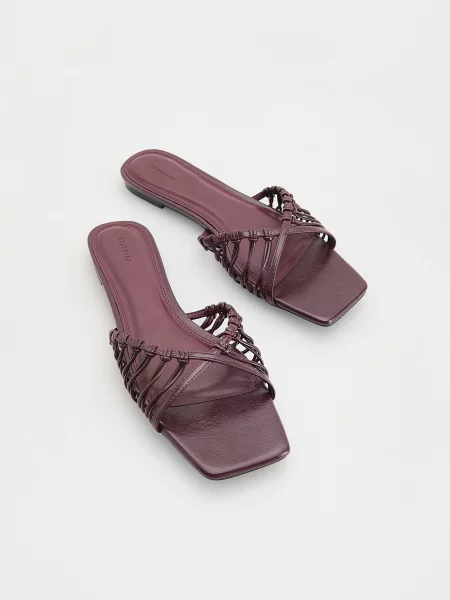 Шлепанцы Reserved с ремешками