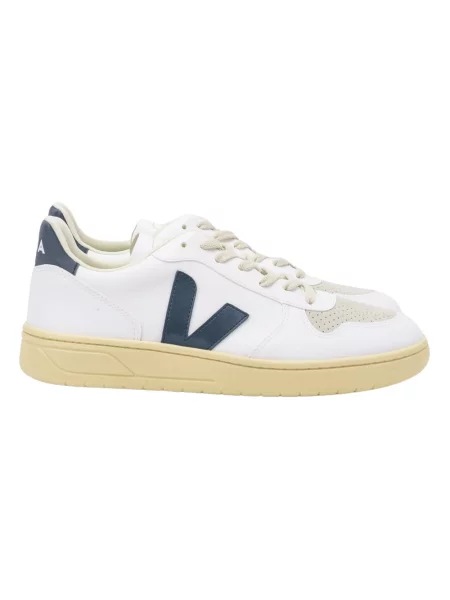 Sneakersy Veja białe
