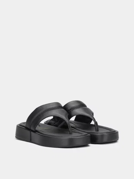 Кожаные вьетнамки Clarks черные