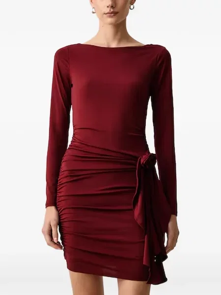 Rochie mini Guess cu volane cu spatele deschis roșu