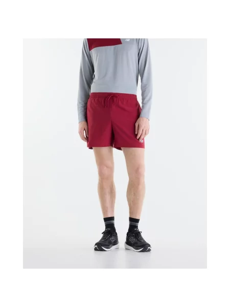 Szorty new balance Sport Essentials 5 Inch bordowy S czerwony