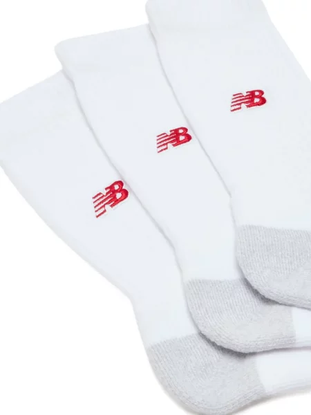 Șapcă New Balance cu broderie cu buline cu perforații gri