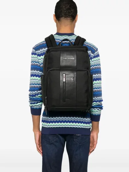 Rucsac Piquadro cu autograf negru