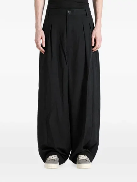 Pantaloni Yohji Yamamoto negru